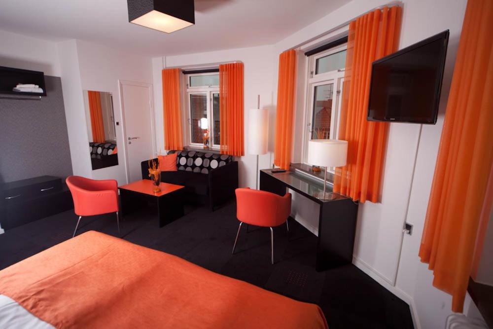 Hotel Harmonien Haderslev Bagian luar foto